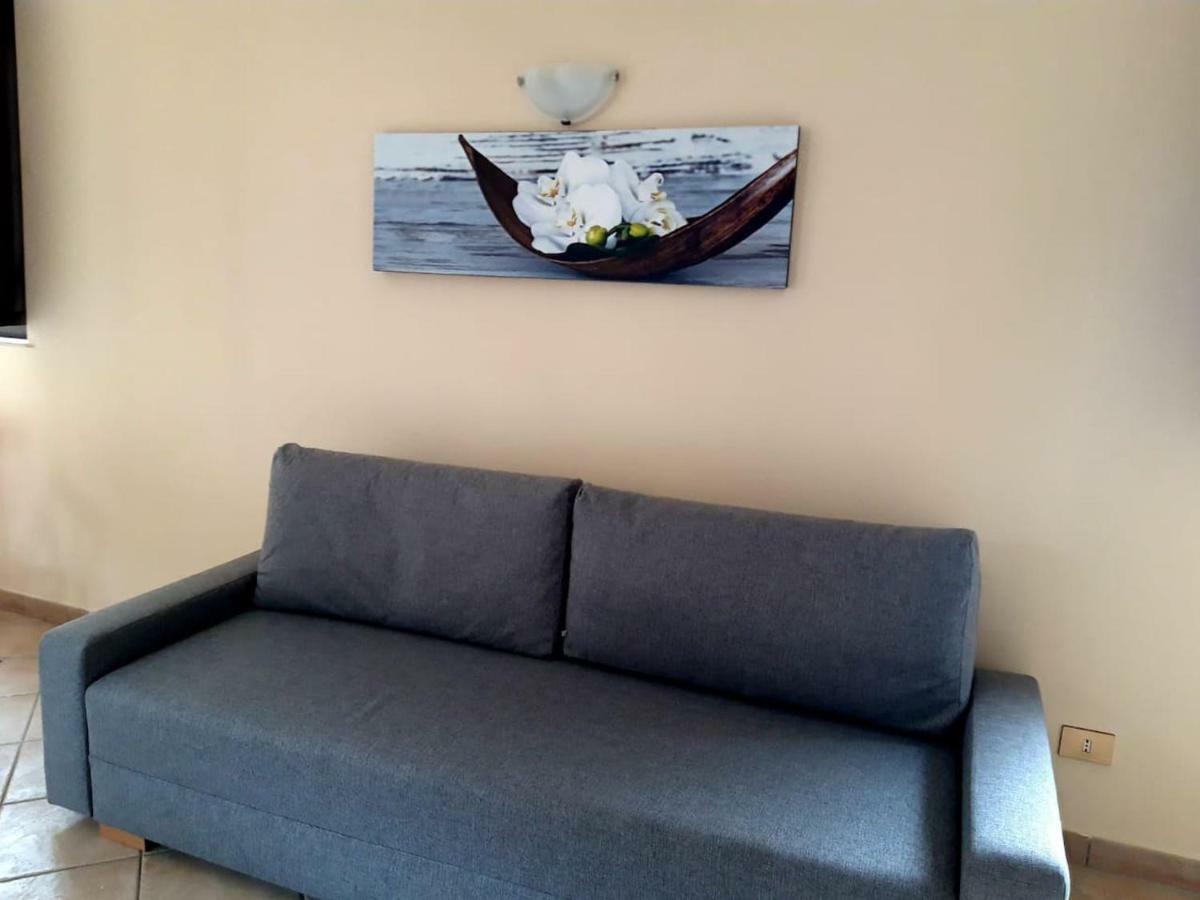 Casa Vacanza Curro คาตาเนีย ภายนอก รูปภาพ